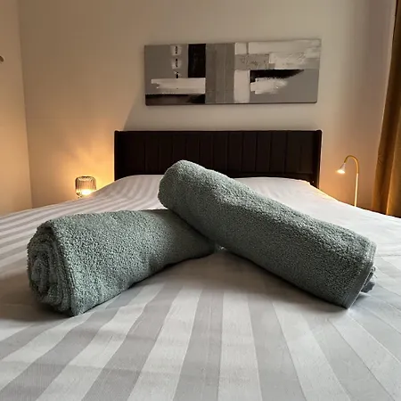 Apartamento Zen & Yoga - Downtown - Free Parking - 2 Beds Cambrai