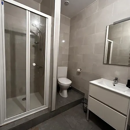 Zen & Yoga - Downtown - Free Parking - 2 Beds *